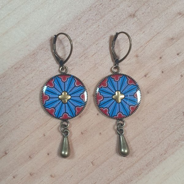 Boucles d'oreille pendantes rosace gothique